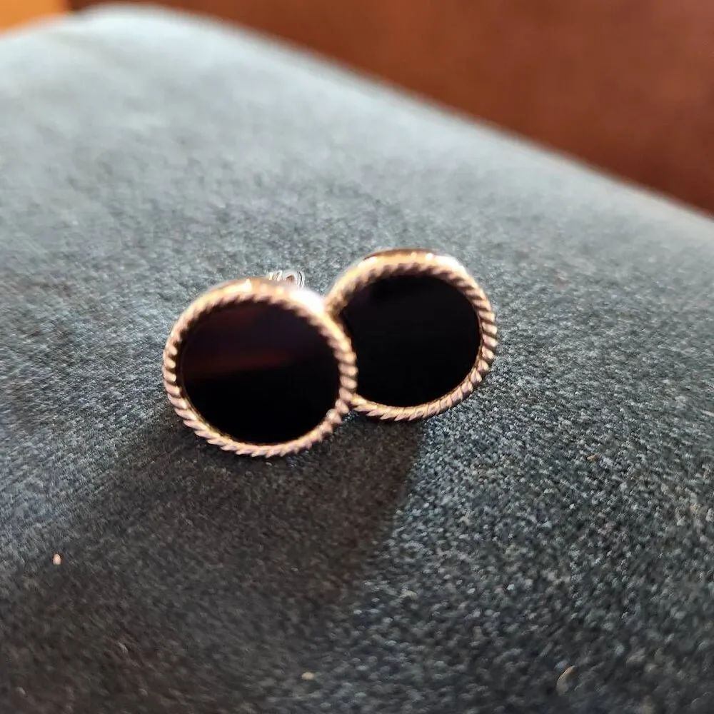 Black silver tone mens cufflinks circle round simple minimal